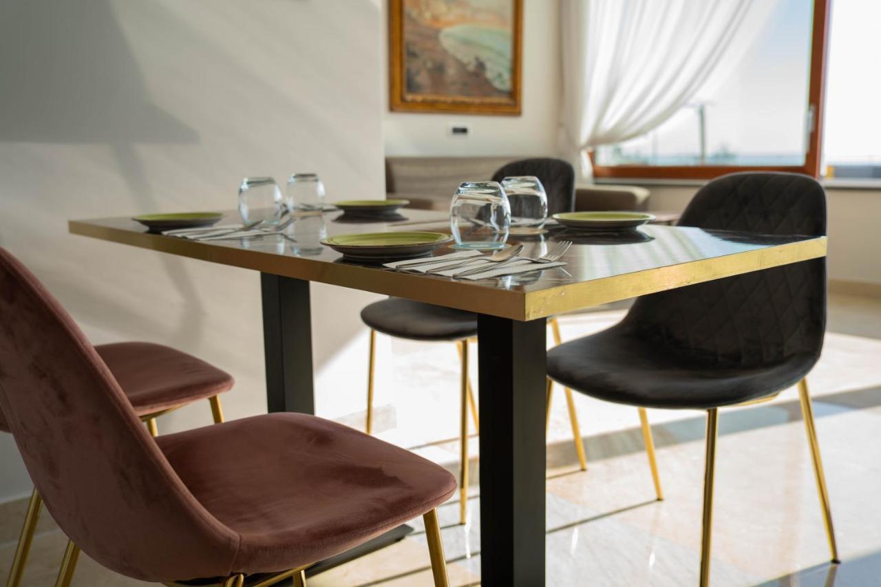 פוזולי Villa Tito Livio Starguest מראה חיצוני תמונה